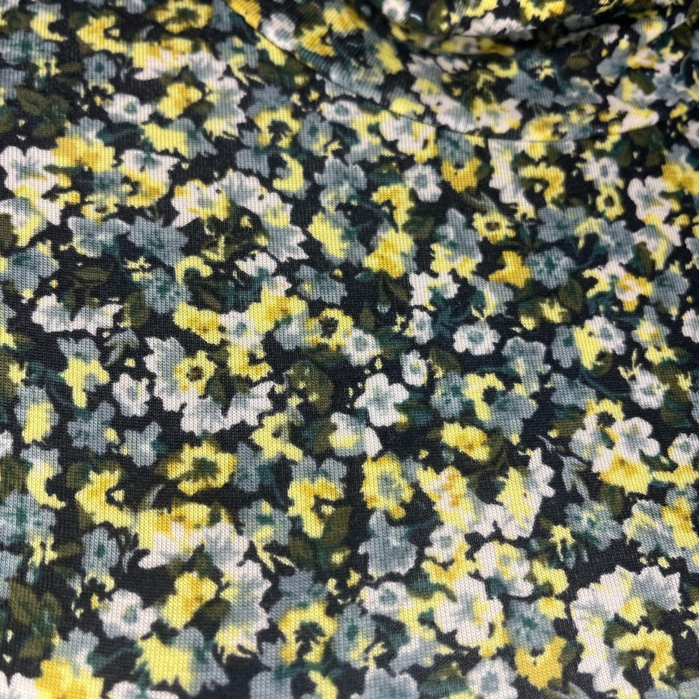 Flower turtleneck - Picture 3 of 5